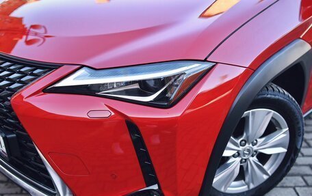 Lexus UX I, 2021 год, 3 100 000 рублей, 11 фотография