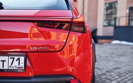 Lexus UX I, 2021 год, 3 100 000 рублей, 8 фотография