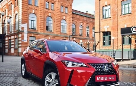 Lexus UX I, 2021 год, 3 100 000 рублей, 4 фотография