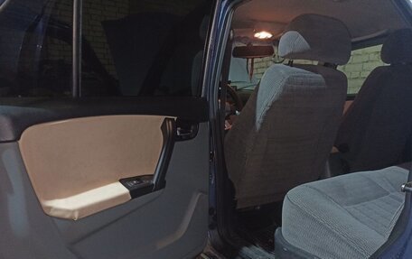 ГАЗ 31105 «Волга», 2007 год, 280 000 рублей, 17 фотография