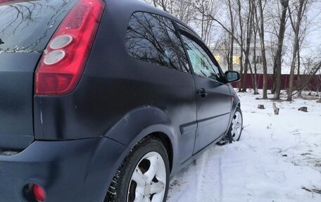 Ford Fiesta, 2006 год, 260 000 рублей, 2 фотография