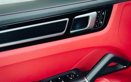 Porsche Cayenne III, 2021 год, 15 200 000 рублей, 16 фотография