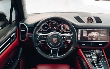 Porsche Cayenne III, 2021 год, 15 200 000 рублей, 28 фотография