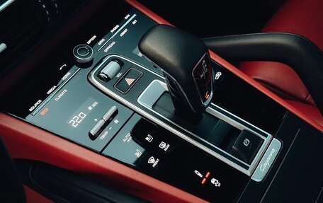 Porsche Cayenne III, 2021 год, 15 200 000 рублей, 22 фотография