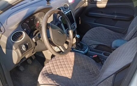 Ford Focus II рестайлинг, 2005 год, 250 000 рублей, 11 фотография