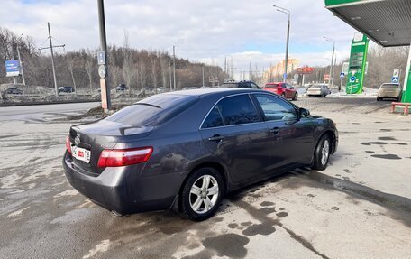 Toyota Camry, 2010 год, 1 300 000 рублей, 5 фотография