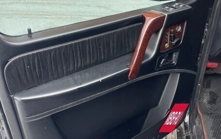 Mercedes-Benz G-Класс W463 рестайлинг _ii, 2002 год, 2 600 000 рублей, 25 фотография