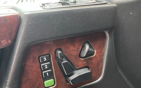 Mercedes-Benz G-Класс W463 рестайлинг _ii, 2002 год, 2 600 000 рублей, 30 фотография