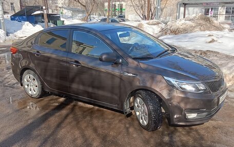 KIA Rio III рестайлинг, 2015 год, 950 000 рублей, 3 фотография