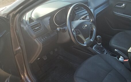 KIA Rio III рестайлинг, 2015 год, 950 000 рублей, 11 фотография