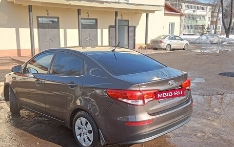 KIA Rio III рестайлинг, 2015 год, 950 000 рублей, 10 фотография