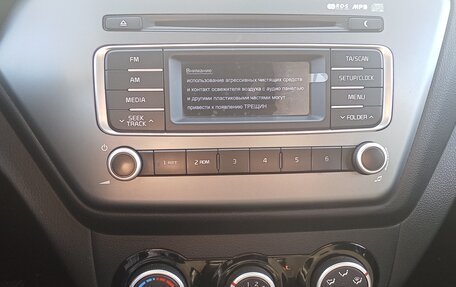 KIA Rio III рестайлинг, 2015 год, 950 000 рублей, 16 фотография