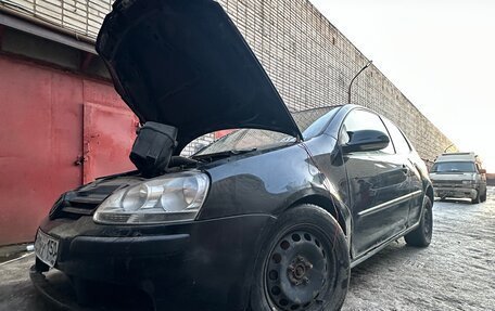 Volkswagen Golf V, 2005 год, 135 000 рублей, 2 фотография