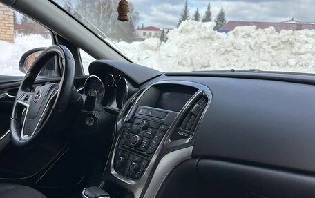 Opel Astra J, 2011 год, 600 000 рублей, 9 фотография