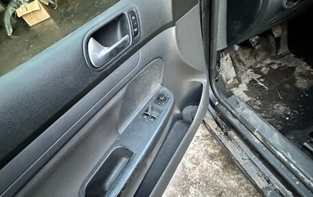 Volkswagen Golf V, 2005 год, 135 000 рублей, 9 фотография