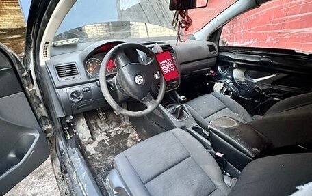 Volkswagen Golf V, 2005 год, 135 000 рублей, 8 фотография