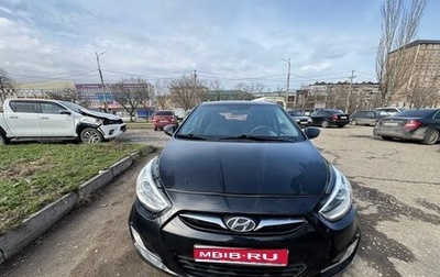 Hyundai Solaris II рестайлинг, 2013 год, 645 000 рублей, 1 фотография