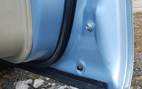 Nissan Lafesta I, 2004 год, 650 000 рублей, 6 фотография