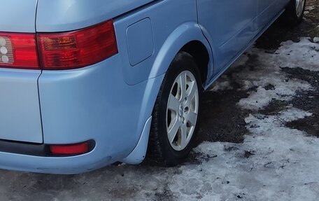 Nissan Lafesta I, 2004 год, 650 000 рублей, 13 фотография