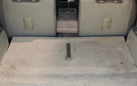 Nissan Lafesta I, 2004 год, 650 000 рублей, 19 фотография