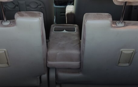 Nissan Lafesta I, 2004 год, 650 000 рублей, 28 фотография