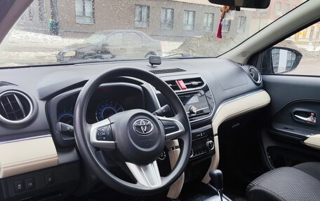 Toyota Rush II, 2022 год, 2 400 000 рублей, 8 фотография
