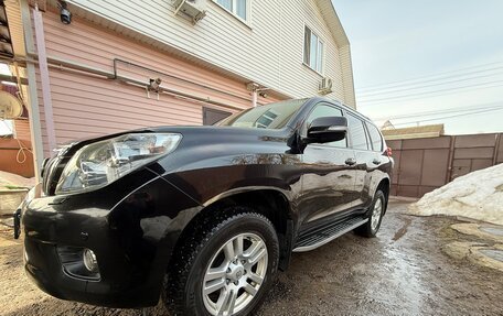 Toyota Land Cruiser Prado 150 рестайлинг 2, 2012 год, 2 950 000 рублей, 8 фотография