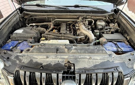 Toyota Land Cruiser Prado 150 рестайлинг 2, 2012 год, 2 950 000 рублей, 23 фотография