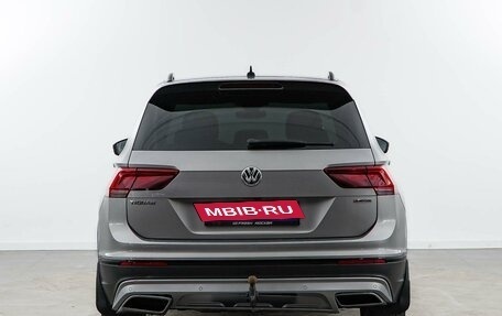 Volkswagen Tiguan II, 2019 год, 1 978 888 рублей, 4 фотография