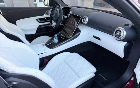 Mercedes-Benz AMG GT, 2024 год, 26 500 000 рублей, 9 фотография