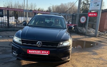 Volkswagen Tiguan II, 2017 год, 2 350 000 рублей, 15 фотография
