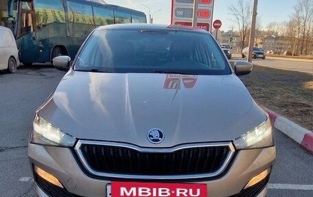 Skoda Rapid II, 2020 год, 1 600 000 рублей, 20 фотография