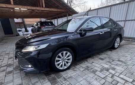 Toyota Camry, 2019 год, 2 595 000 рублей, 3 фотография
