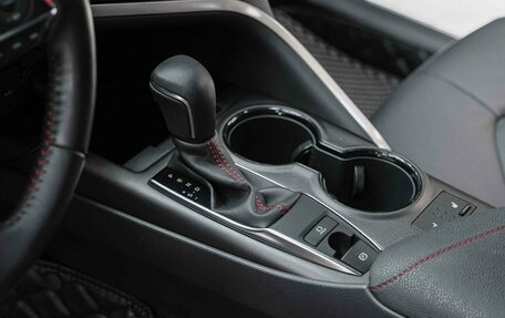 Toyota Camry, 2021 год, 2 850 000 рублей, 9 фотография