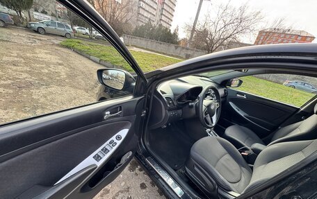 Hyundai Solaris II рестайлинг, 2013 год, 645 000 рублей, 5 фотография