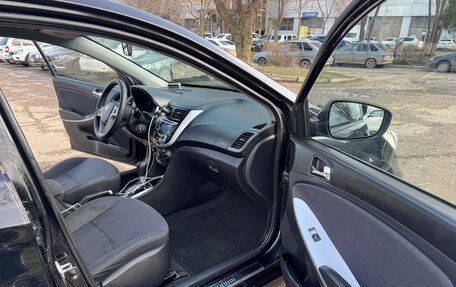 Hyundai Solaris II рестайлинг, 2013 год, 645 000 рублей, 10 фотография