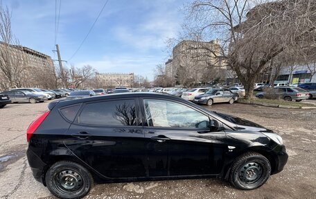 Hyundai Solaris II рестайлинг, 2013 год, 645 000 рублей, 9 фотография
