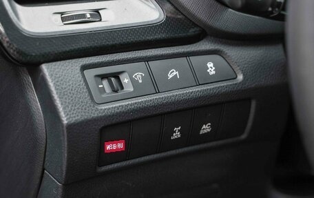 Hyundai Santa Fe III рестайлинг, 2014 год, 1 990 000 рублей, 13 фотография