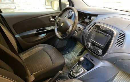 Renault Kaptur I рестайлинг, 2016 год, 900 000 рублей, 3 фотография