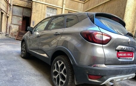 Renault Kaptur I рестайлинг, 2016 год, 900 000 рублей, 7 фотография