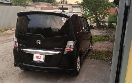 Honda Freed I, 2011 год, 1 150 000 рублей, 3 фотография