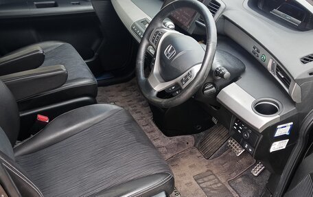 Honda Freed I, 2011 год, 1 150 000 рублей, 5 фотография