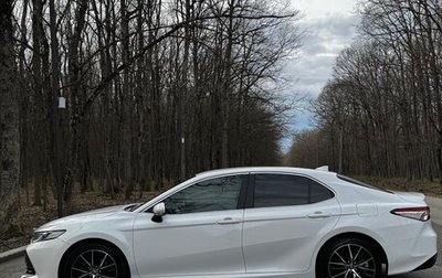 Toyota Camry, 2018 год, 2 100 000 рублей, 1 фотография