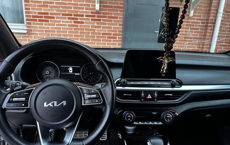 KIA Cerato IV, 2022 год, 2 700 000 рублей, 10 фотография