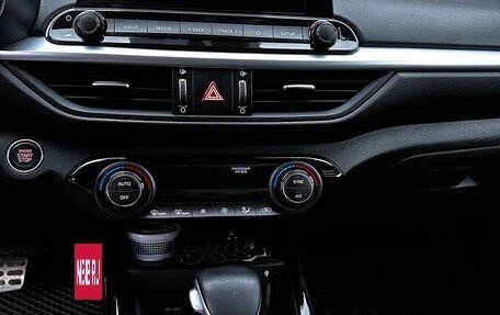 KIA Cerato IV, 2022 год, 2 700 000 рублей, 11 фотография