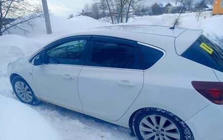 Opel Astra J, 2012 год, 650 000 рублей, 6 фотография