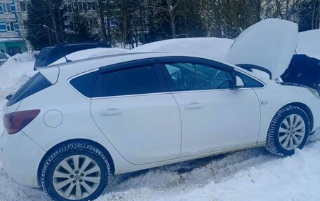 Opel Astra J, 2012 год, 650 000 рублей, 8 фотография