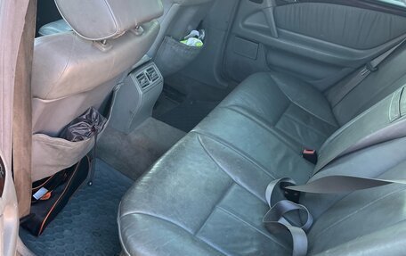 Mercedes-Benz E-Класс, 1996 год, 360 000 рублей, 15 фотография