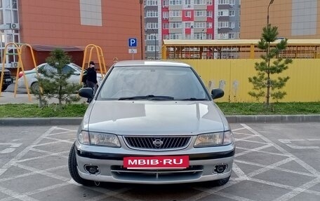 Nissan Sunny B15, 1999 год, 300 000 рублей, 2 фотография