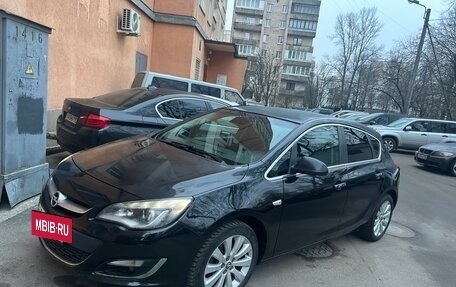 Opel Astra J, 2013 год, 650 000 рублей, 7 фотография